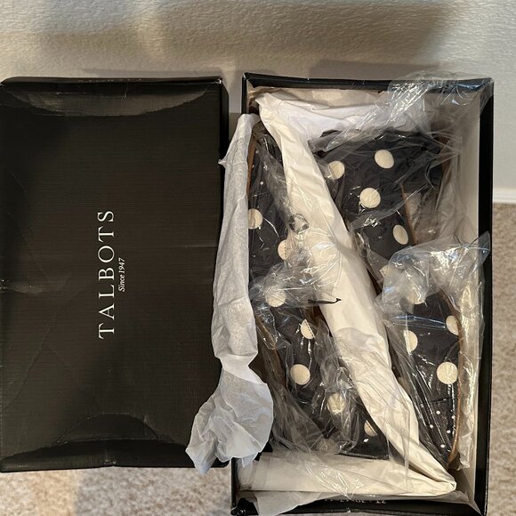 Talbots Indigo Blue/TA Ivory Claire Blue and White Polka Dot Heels - Picture 2 of 9